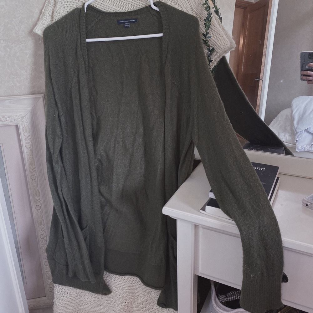 American Eagle olive/ army green cardigan